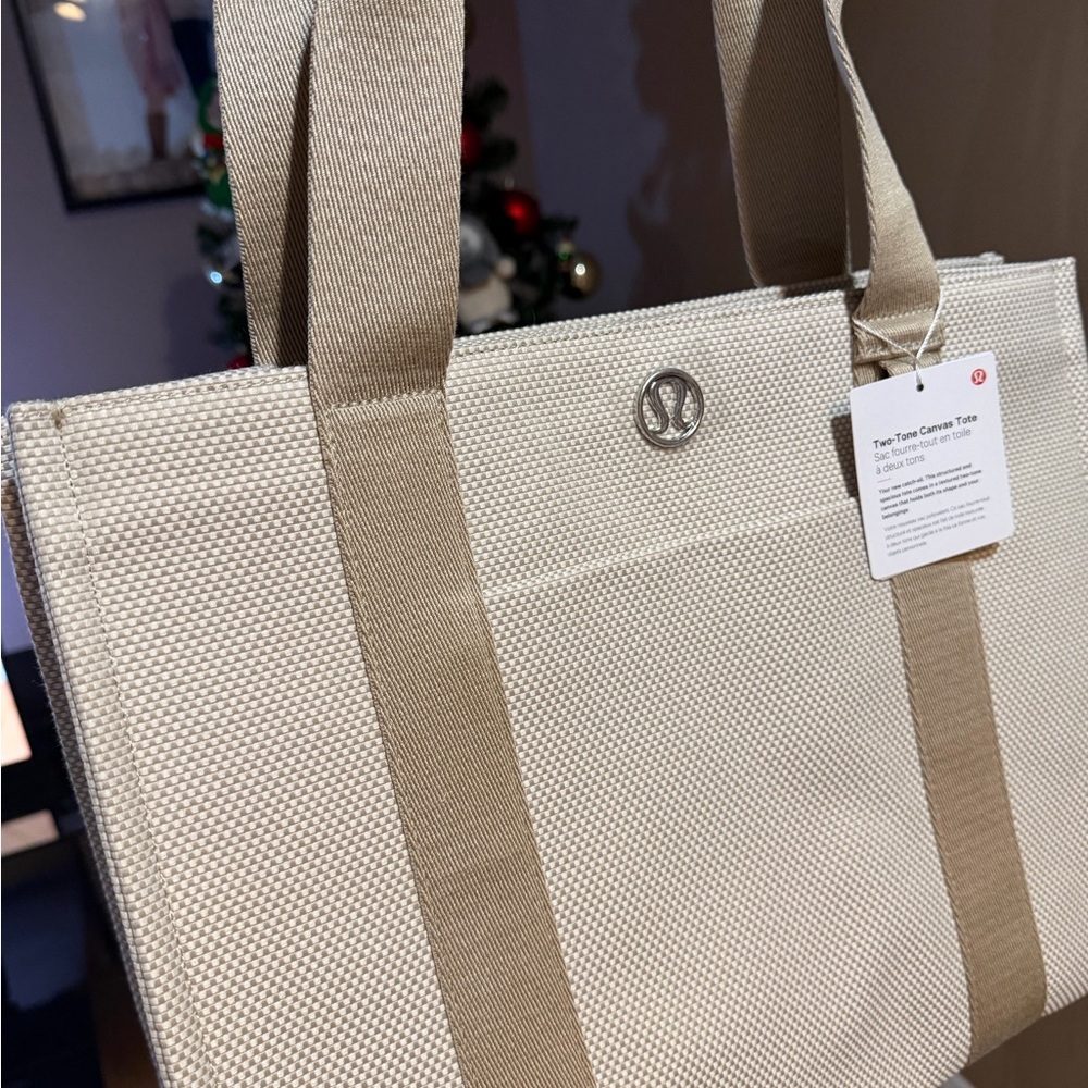 Lululemon Athletica Tan Canvas Tote 10L - Picture 2 of 3